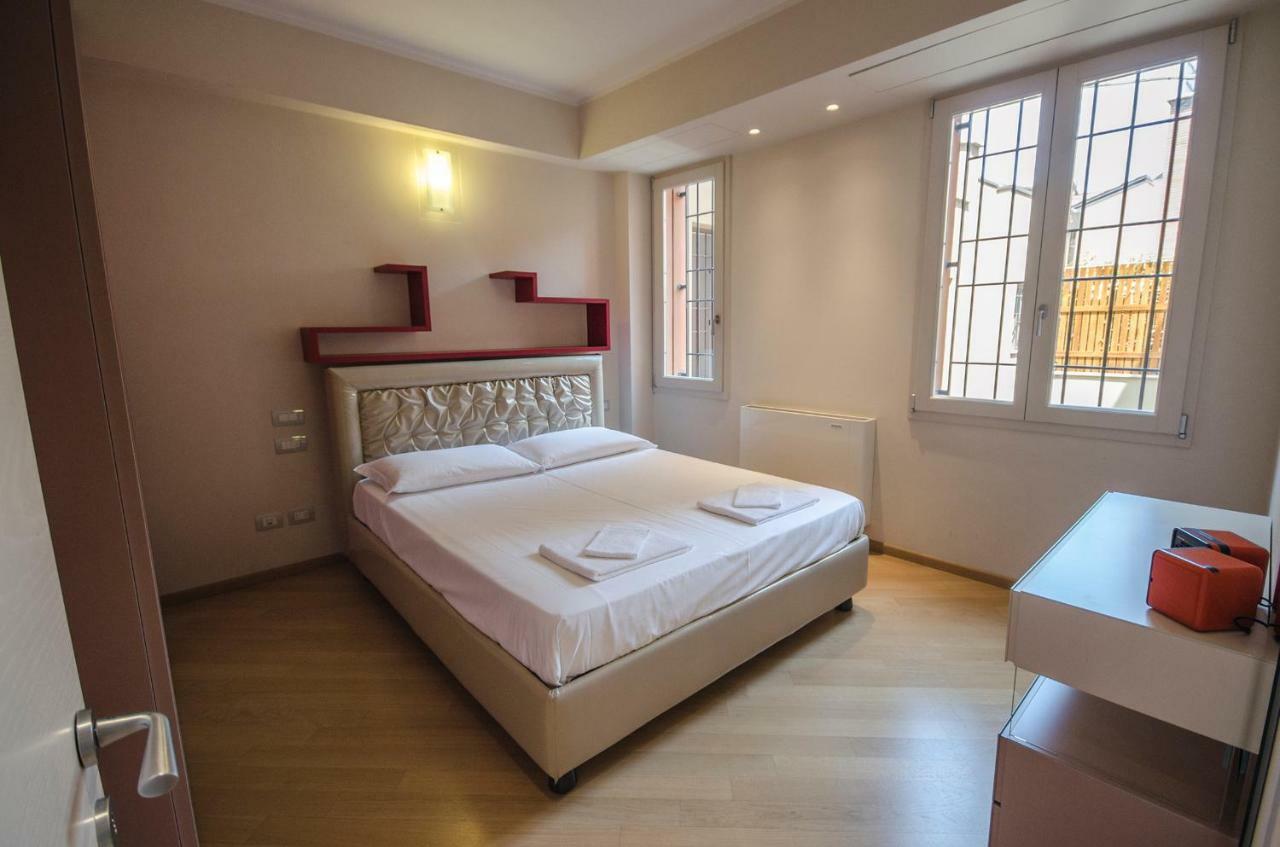 Apartament Luxury 65Mq Under The Two Towers Bolonia Zewnętrze zdjęcie